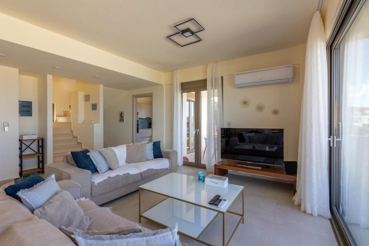 3 Bedroom Villa With Stunning Sea View & Private Parking Elia  Exterior photo